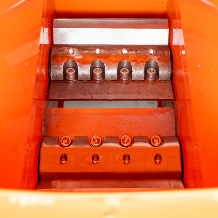 Tocătorul de crengi RURIS STB 800 [9]