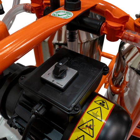 Mulgătoarea Făgăraș Lact 902 [7]