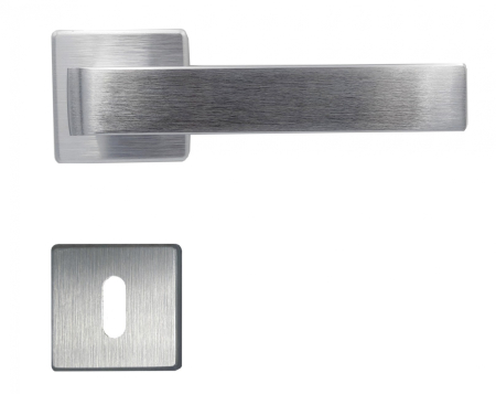 Manere - Maner usa de interior, SHELBY, crom satin, cu rozeta cheie