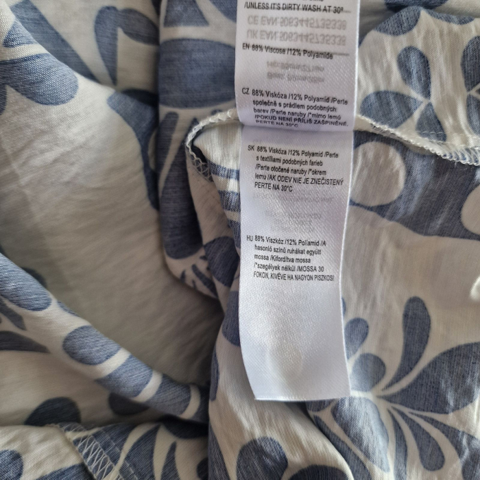 Rochie F&F, maxi, imprimeufloral folk, croiala ampla, decolteu V, M [4]