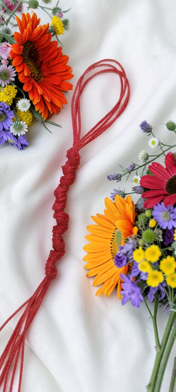 Charm Roșu Pentru Telefon– Accesoriu Handmade Din Șnur Cerat Împletit „Rubin” [2]