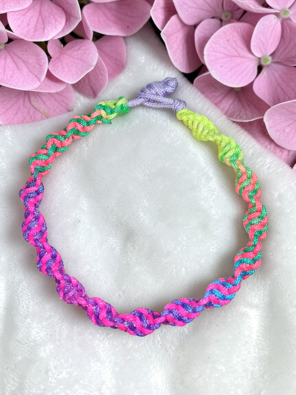 Promotie  Brățări Împletite Neon [2]