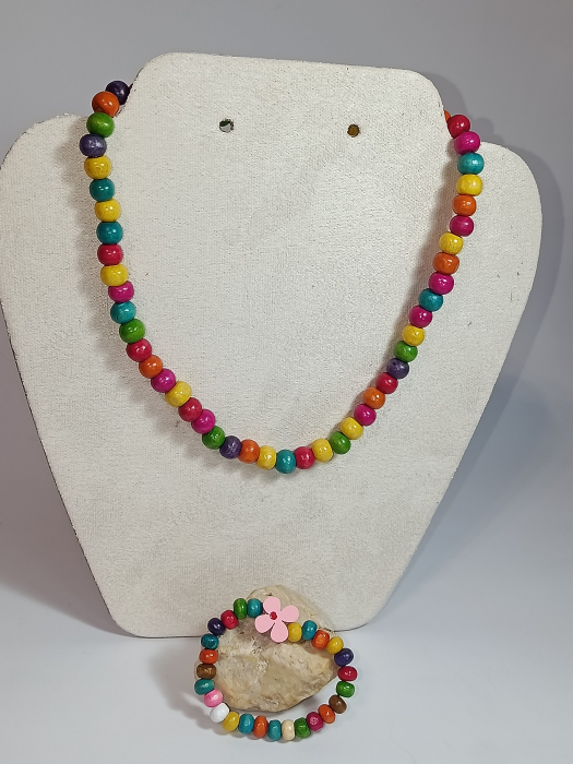 Set Mărțișor Copii - Colier și Brățară Handmade, Mărgele Lemn „Prietenia Florilor" [2]