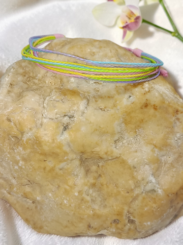 Brățară Reglabilă Handmade Din  Șnur Cerat  – „Curcubeu Pastel” [1]