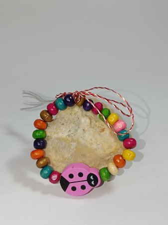 COPII - Brățară Mărțișor Copii - Buburuză Roz & Mărgele Lemn | Handmade „Buburuza Roz cu Noroc"