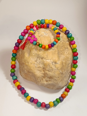 SETURI PENTRU COPII - Set Mărțișor Copii: Colier și Brățară Handmade, Mărgele Lemn „Floricele și Bucurie"