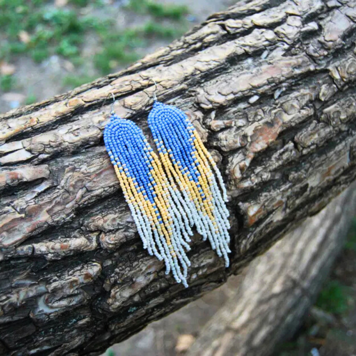 Cercei lungi cu mărgele albastru–piersică–ivory pe dantelă – Blue Sunset [7]