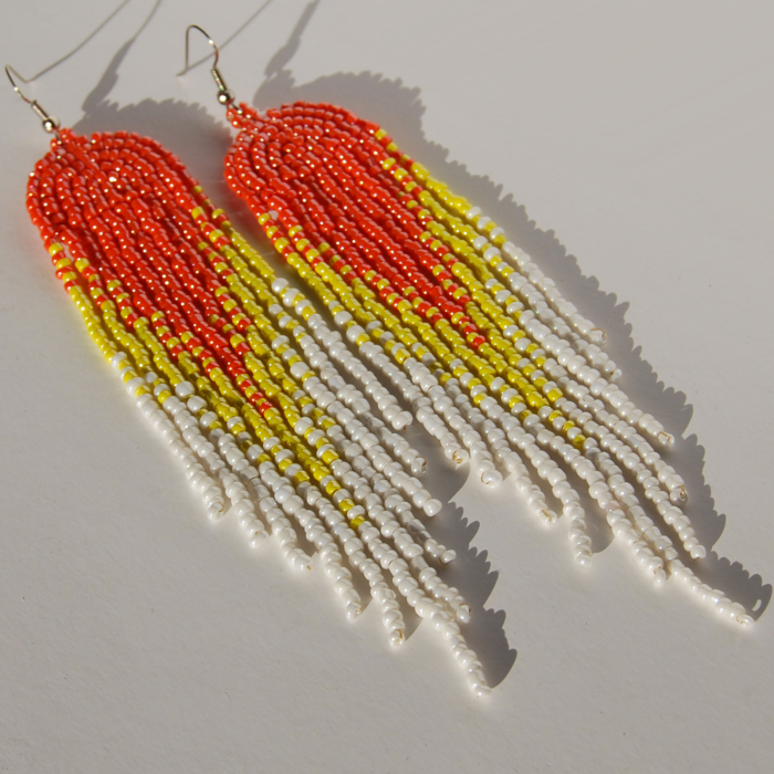 Cercei lungi cu mărgele în degrade roșu–galben–alb – Fire Dance [7]