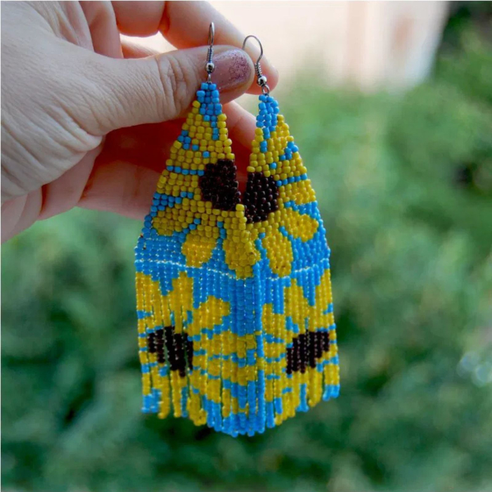 Cercei lungi din mărgele cu floarea-soarelui [4]