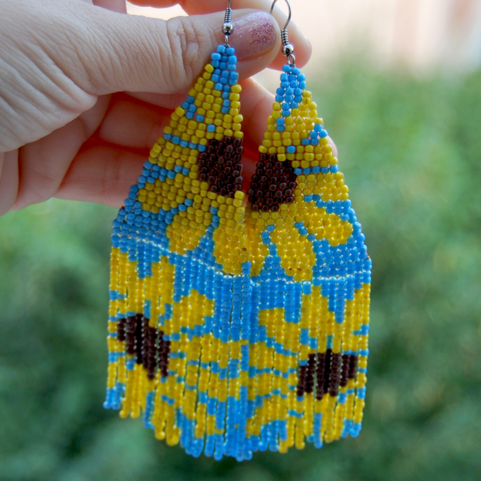 Cercei lungi din mărgele cu floarea-soarelui [11]