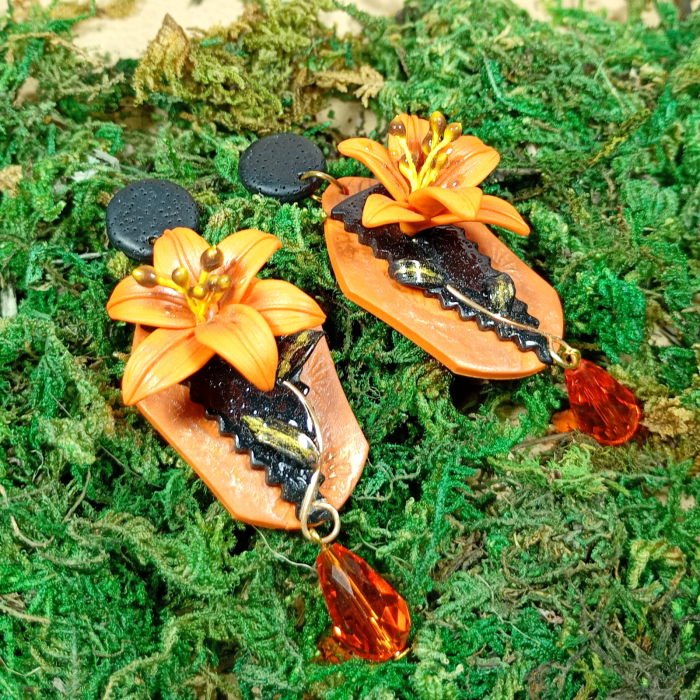 Cercei lungi tip șurub cu flori de crin portocaliu [11]
