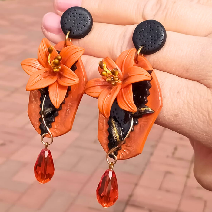 Cercei lungi tip șurub cu flori de crin portocaliu [15]