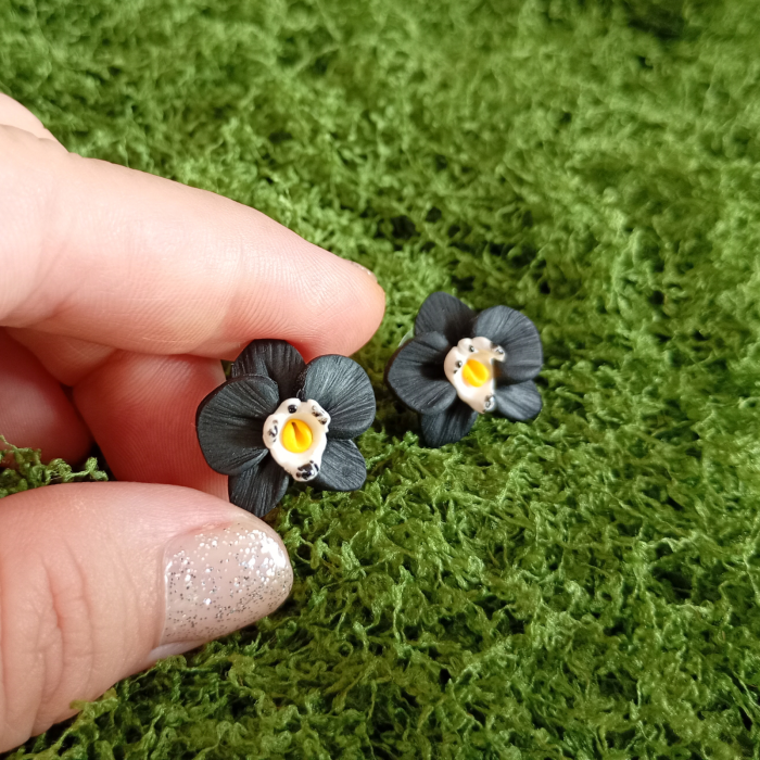 Cercei Orhidee Negre - Eleganță Minimalistă, Ușori și Delicați [6]