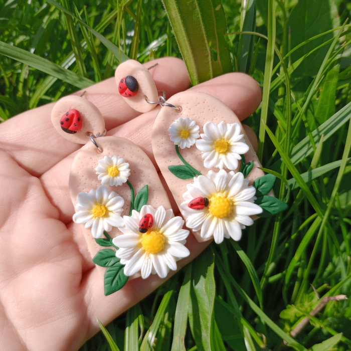 Cercei surub Margarete si buburuze [2]