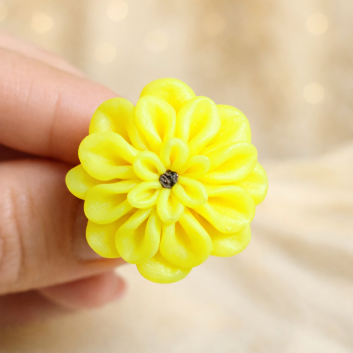 Inel reglabil cu floare dalie galbenă [2]