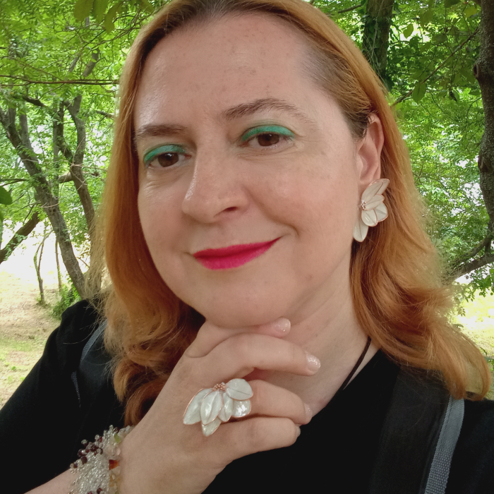 Inel Statement Floare Albă – Elegant și Ușor [7]