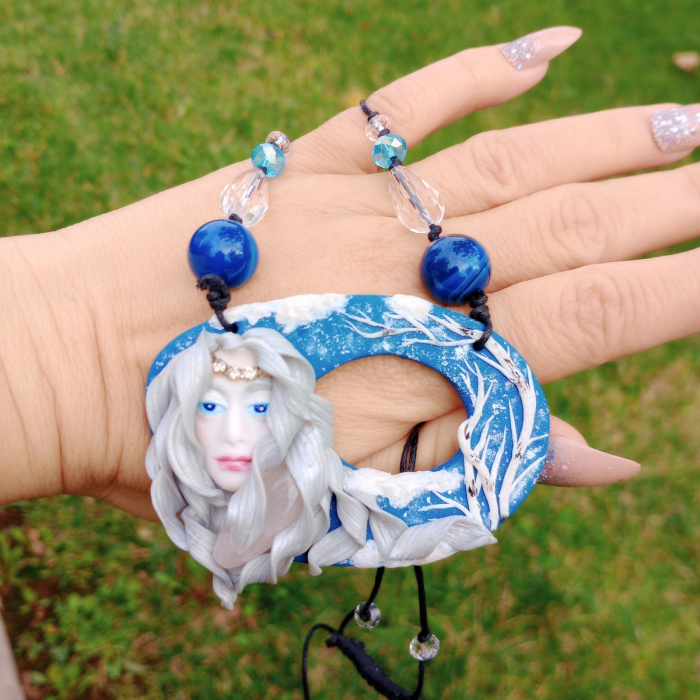 Pandantiv UNICAT „Zâna Iernii” – argilă polimerică si cuart, lucrat manual [4]