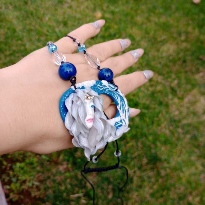 Pandantiv UNICAT „Zâna Iernii” – argilă polimerică si cuart, lucrat manual [3]