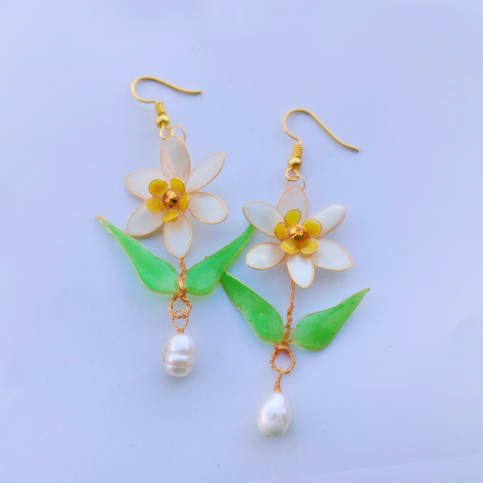 Set cercei si inel flori albe [20]