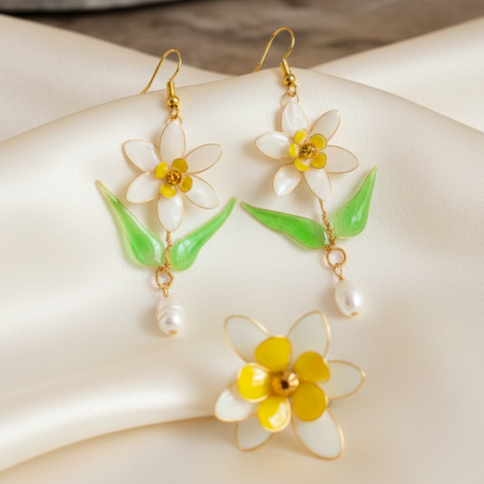 Set cercei si inel flori albe [2]