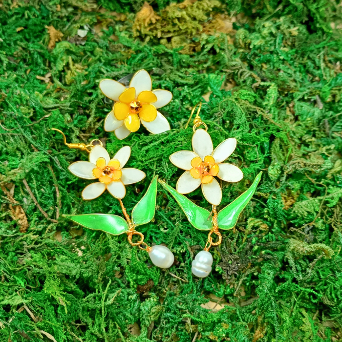 Set cercei si inel flori albe [3]