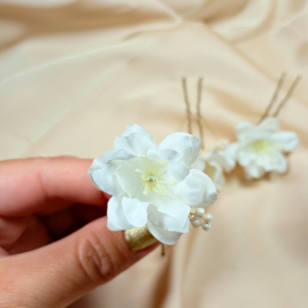 Set 3 ace de par cu flori textile albe [1]