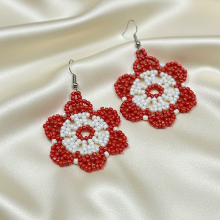 Cercei cu tortiță - Cercei Flori Roșii din Mărgele