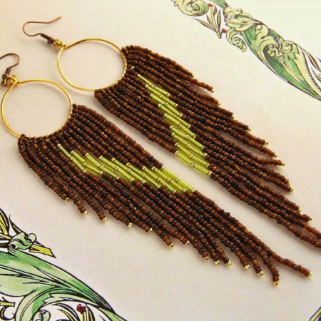 Cercei statement lungi din margele de sticla maro si tubulare verzi [2]