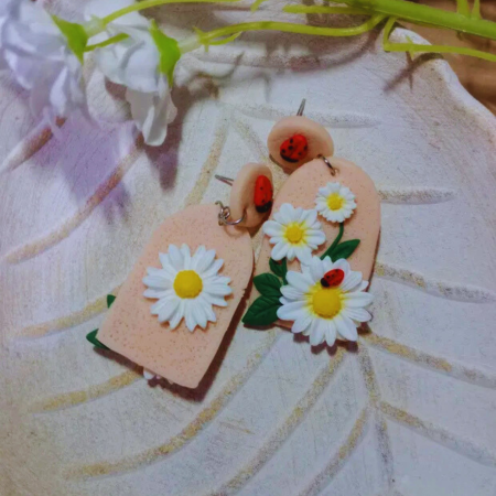 Cercei surub Margarete si buburuze [4]