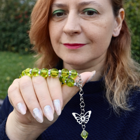 Coliere - Colier verde cu pandantiv fluture