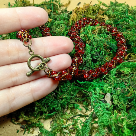 Colier Roșu din Mărgele Cusute [11]