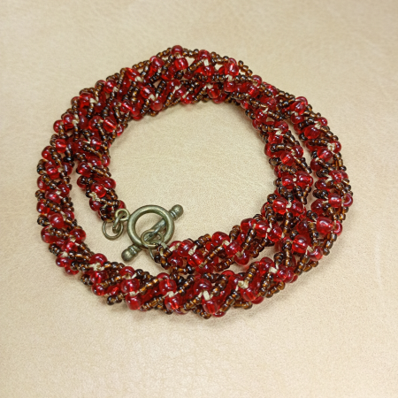 Colier Roșu din Mărgele Cusute [15]