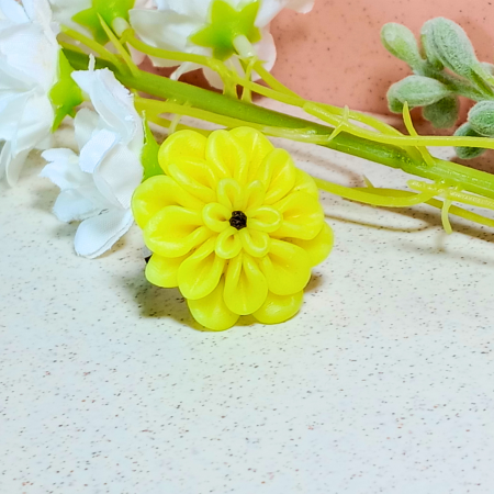 Inel reglabil cu floare dalie galbenă [4]