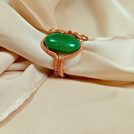 Inel reglabil din sarma de cupru emailat cu piatra verde [1]