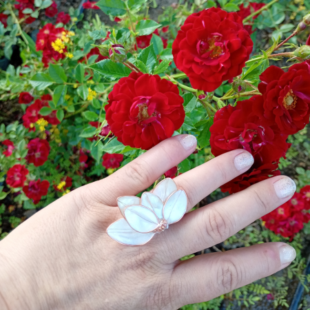 Inel Statement Floare Albă – Elegant și Ușor [5]