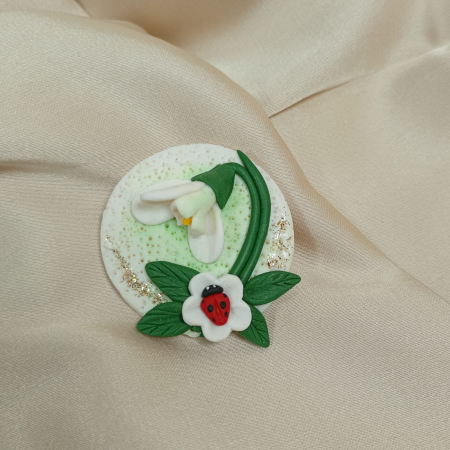 Mărțișor brosa ghiocel cu buburuză [1]