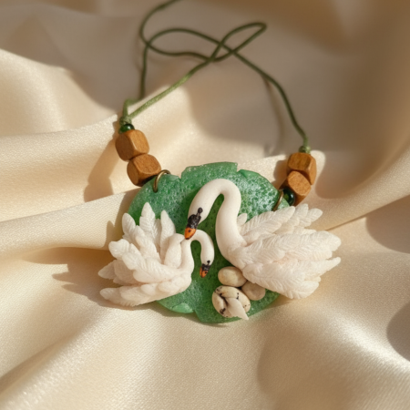 Pandantive - Pandantiv lebada mama si copilul