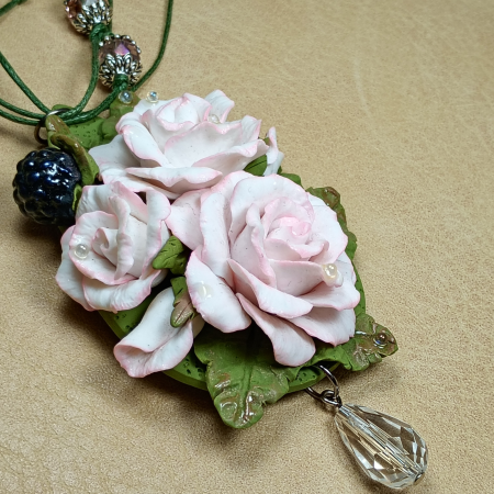 Pandantiv Trandafiri în Rouă [12]