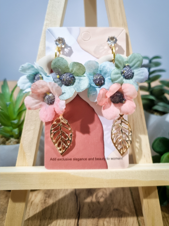 Cercei Unicat Flori Curcubeu - Cercei Unicat Flori Curcubeu