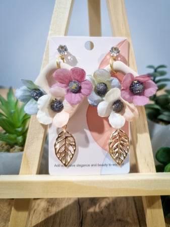 Cercei Unicat Flori Curcubeu - Cercei Unicat Flori Curcubeu