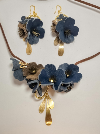 Cercei Unicat piele FLORI - Set cercei cu pandant din piele naturala FLORI