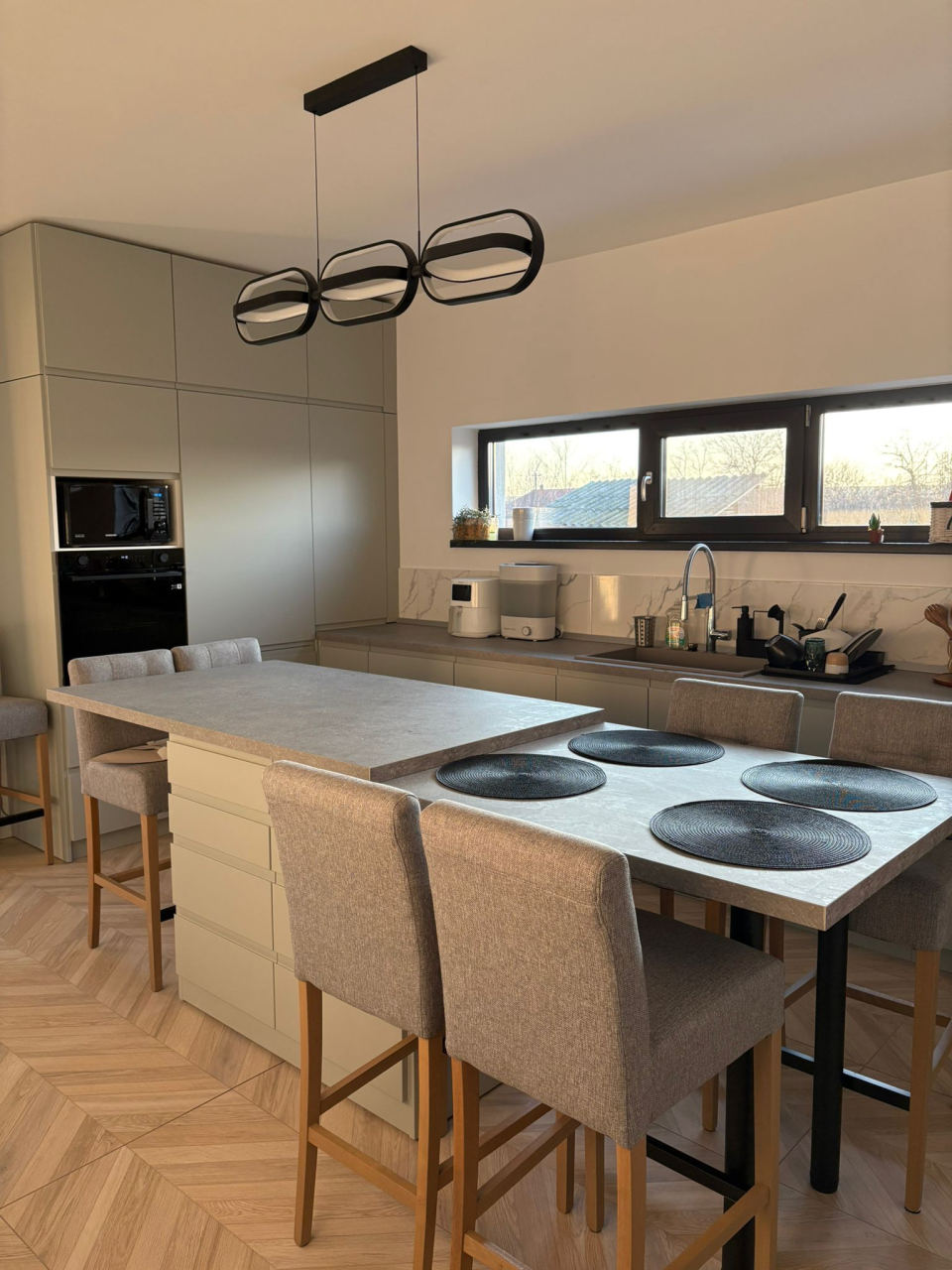 Bucătărie „Beige Harmony” [5]