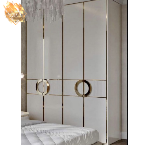 Mobilier la comandă - Dressing Opulence