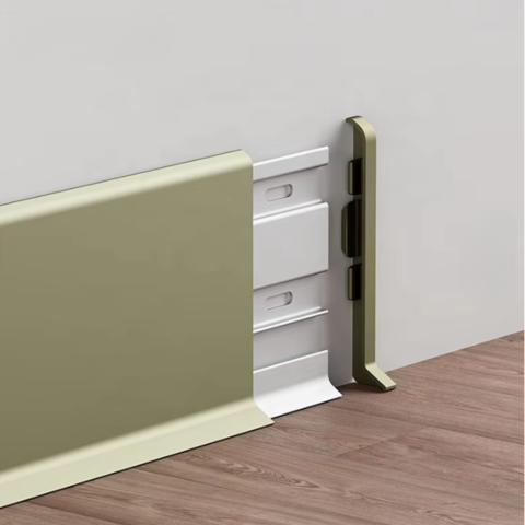 Plinta din aluminiu, latime 80 mm, lungime 2.5 m, Champagne [5]