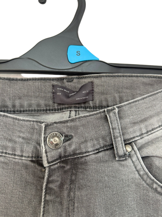 Blugi – Stil Biker cu detalii Moto [4]