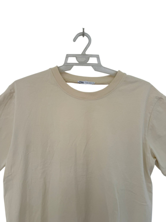 Tricou cu spate decupat și mânecă scurtă [2]