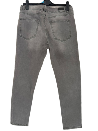 Blugi – Stil Biker cu detalii Moto [1]