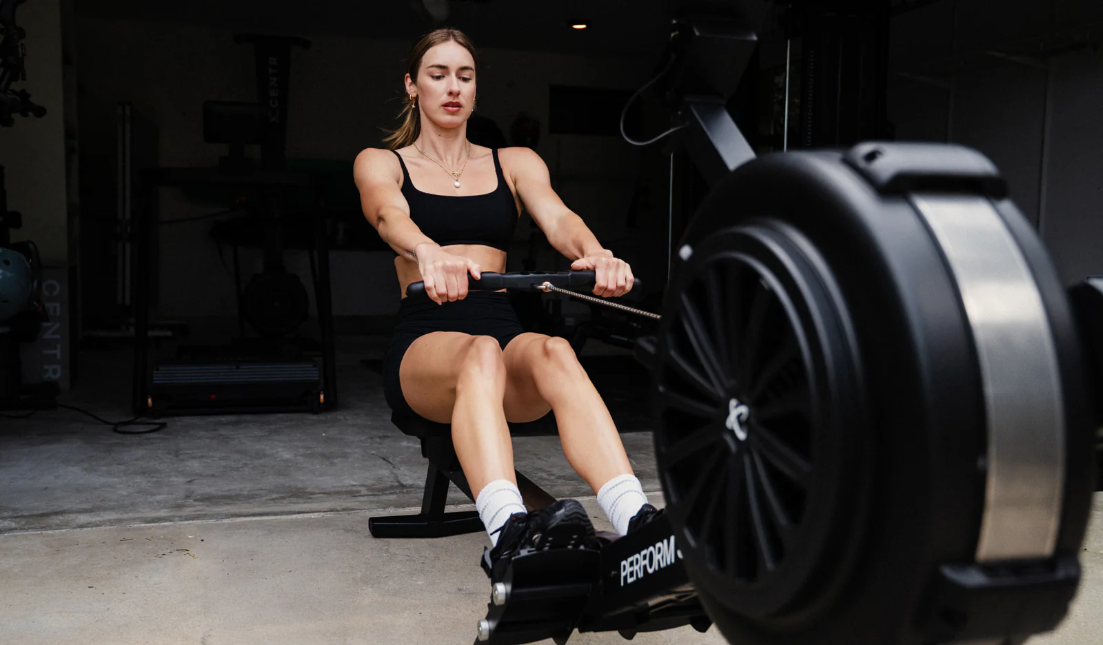 Aparat Fitness Rower Centr Perform Series [2]