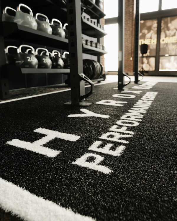 Centr x HYROX Perform Turf - 2 Lanes cu End Zones si  Logo 16.2 m L × 2 m W [2]