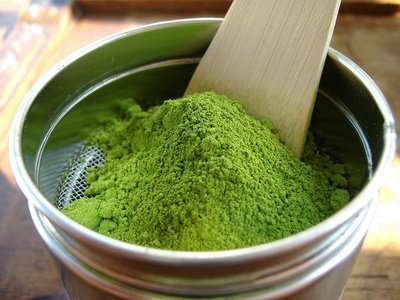 Ce este Matcha si cum ajuta in slabire